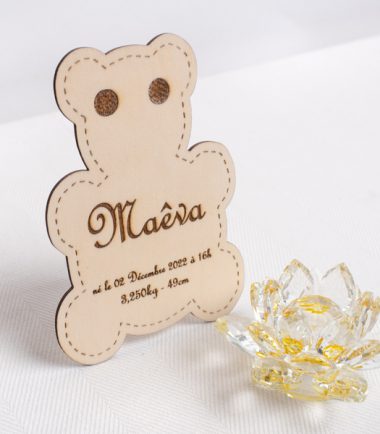 Faire-part de Naissance Personnalisé en Bois