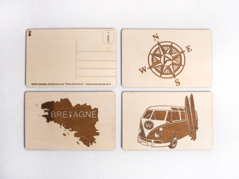 carte postale en bois