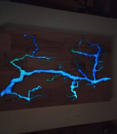 Cadre mural en bois phosphorescent